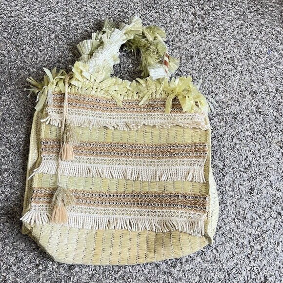 Pho Firenze Women's Straw Bag Tote Tassels Fringe Tan Gold Beach Party Beach - Picture 1 of 7
